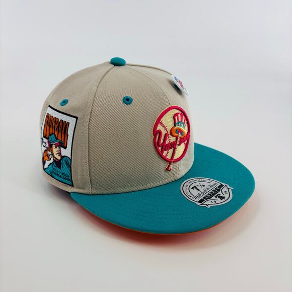 New York Yankees Hat Cap Fitted 7 1/8 Mens Blue Grey Side Patch Vintage MLB - Picture 1 of 7